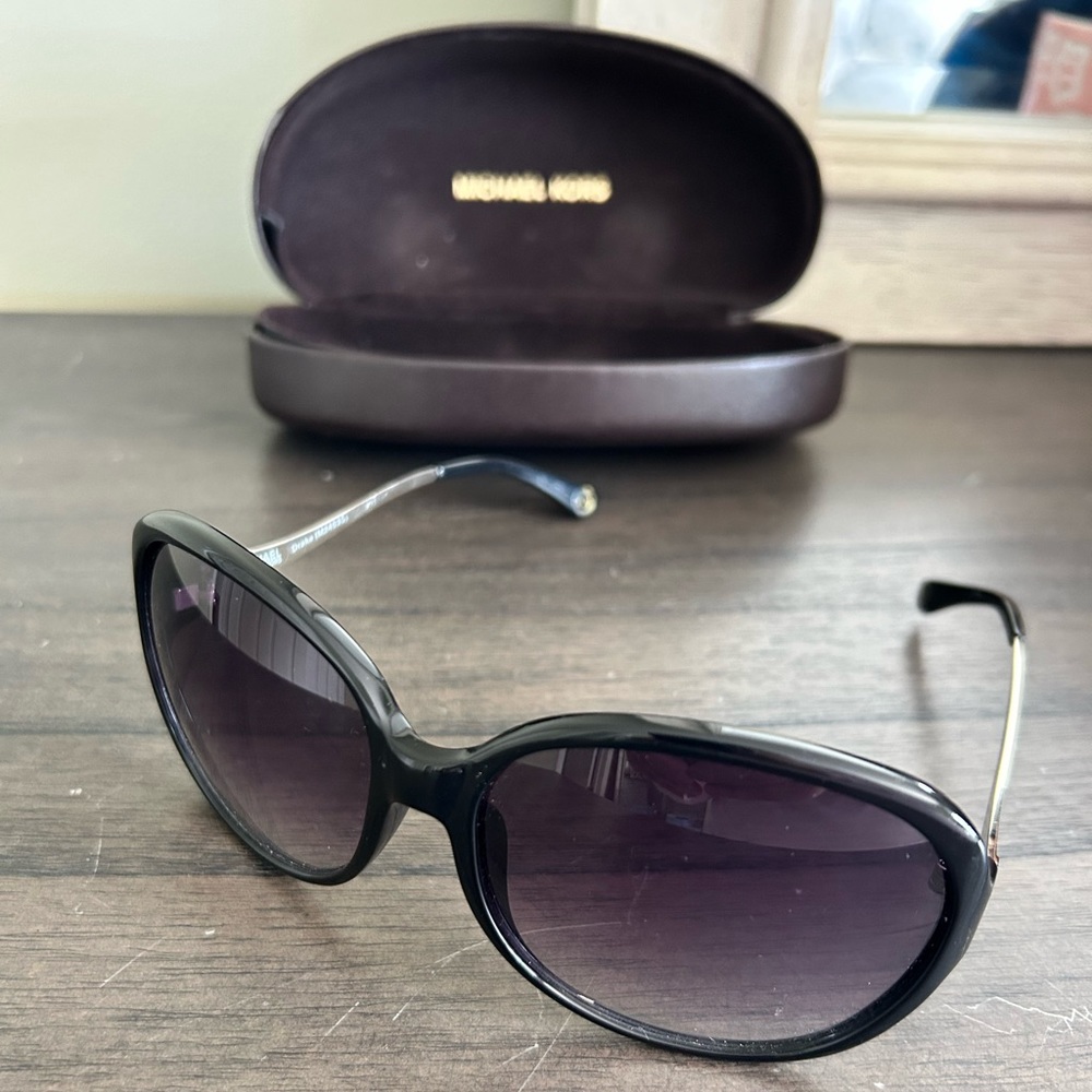 MICHAEL Michael Kors Drake Sunglasses